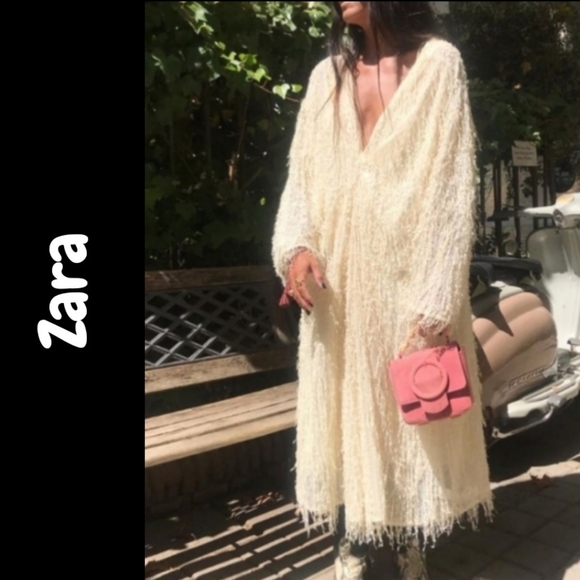 Zara Dresses & Skirts - Zara midi dress textured